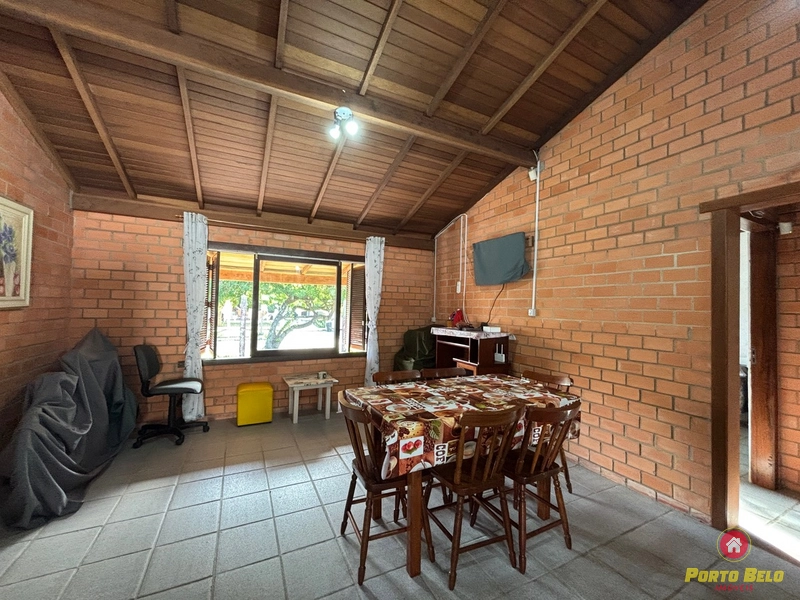 CASA 300M DO MAR EM ATLÂNTIDA SUL: 6ª foto da galeria de imagens do imóvel