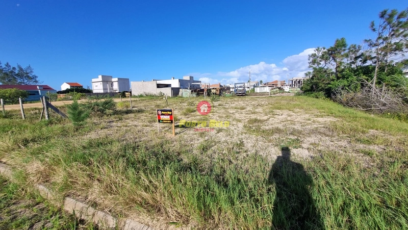 TERRENO À VENDA, OPORTUNIDADE ÚNICA !!!: 3ª foto da galeria de imagens do imóvel