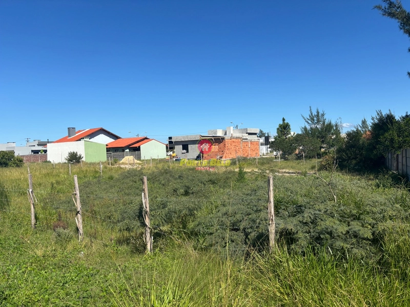 TERRENO AO LADO DO CONDOMÍNIO CYANO: 3ª foto da galeria de imagens do imóvel