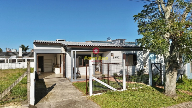 OPORTUNIDADE À VENDA CASA COM TERRENO INTEIRO: 1ª foto da galeria de imagens do imóvel