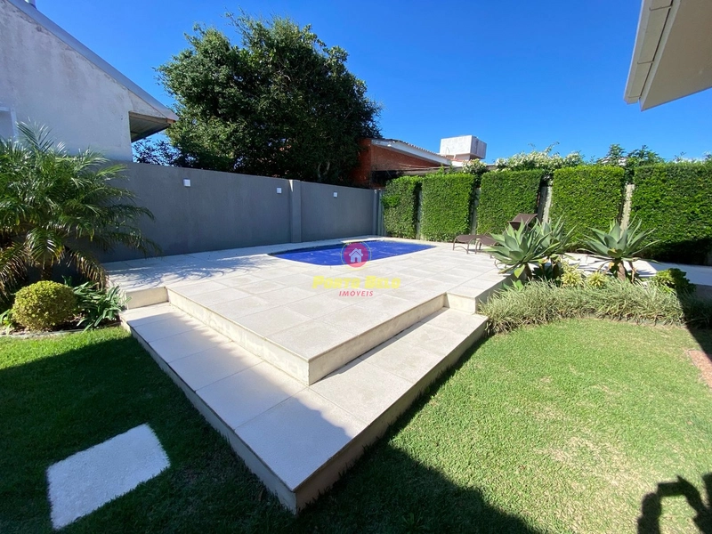 CASA NO CENTRO DE XANGRI-LÁ: 4ª foto da galeria de imagens do imóvel