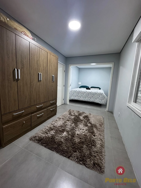 CASA EM FRENTE À PRAÇA & AVENIDA: 5ª foto da galeria de imagens do imóvel
