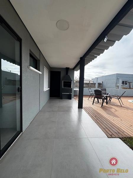 CASA EM FRENTE À PRAÇA & AVENIDA: 14ª foto da galeria de imagens do imóvel