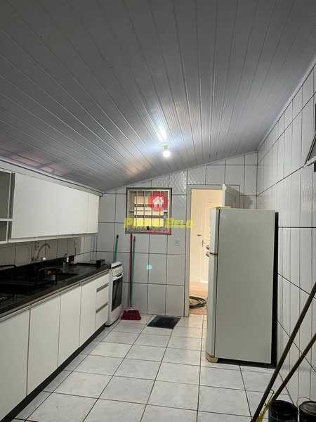 CASA DE ESQUINA NA AVENIDA PRINCIPAL: 13ª foto da galeria de imagens do imóvel