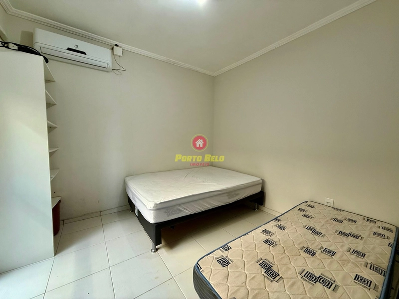 CASA À VENDA!!: 1ª foto da galeria de imagens do imóvel