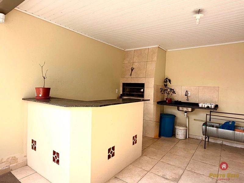 CASA COM PISCINA 100M DA PRAIA: 19ª foto da galeria de imagens do imóvel