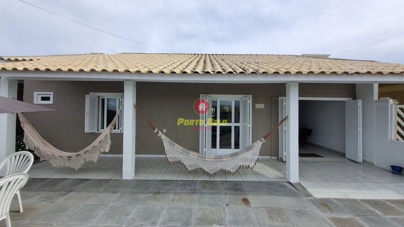 CASA À VENDA DE FRENTE PARA PRAIA: 1ª foto da galeria de imagens do imóvel