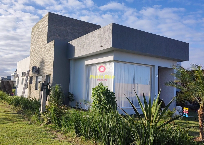 CASA À VENDA!!!: 4ª foto da galeria de imagens do imóvel