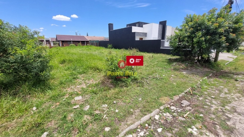 TERRENO PRÓXIMO AO CENTRO DE ATLÂNTIDA SUL: 2ª foto da galeria de imagens do imóvel