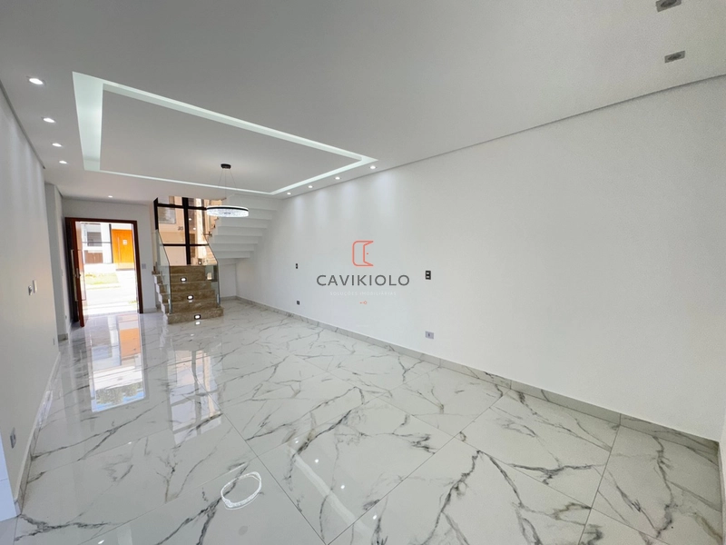 Sobrado 4 quartos (uma suite) a venda no Umbará: 2ª foto da galeria de imagens do imóvel