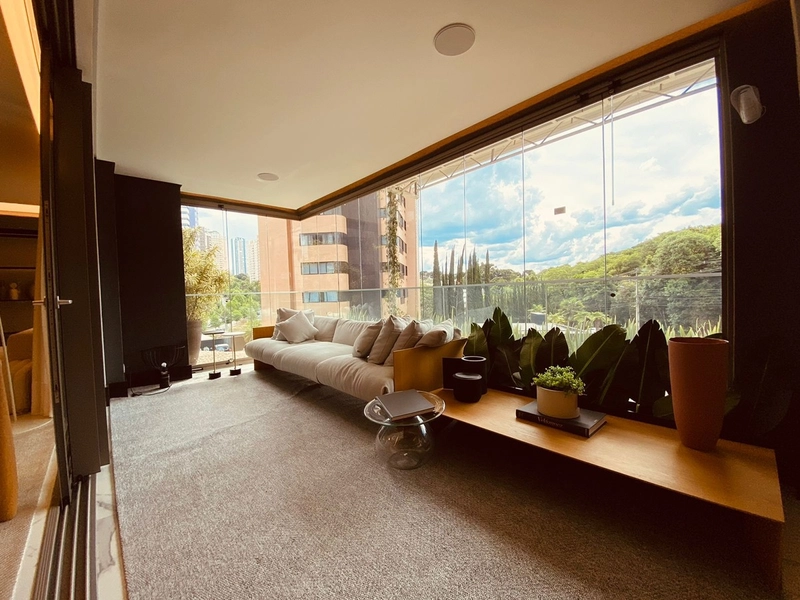 Apartamento 4 suites a venda no Ecoville: 3ª foto da galeria de imagens do imóvel