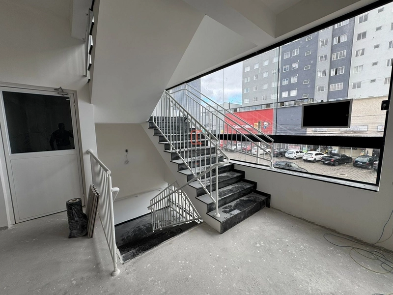 Sala Comercial 360,00m2 para locaçao - Pioneiros em Fazenda Rio Grande: 1ª foto da galeria de imagens do imóvel