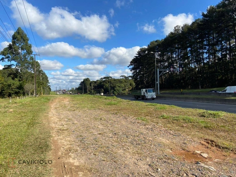 Área com 41.600m2 a venda de frente para a BR-116 41.600m² Tatuquara: 2ª foto da galeria de imagens do imóvel