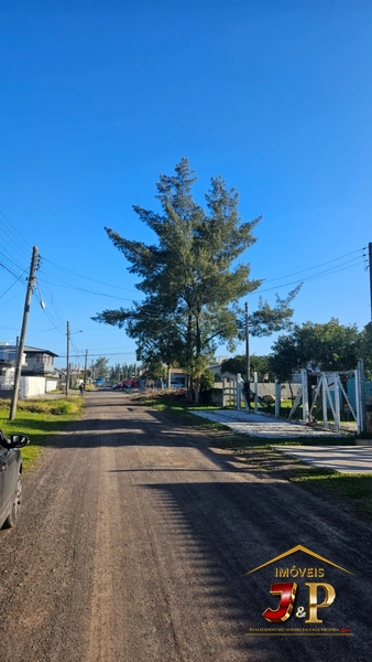 Terreno a 400m do mar com valor imperdível!!!: 2ª foto da galeria de imagens do imóvel