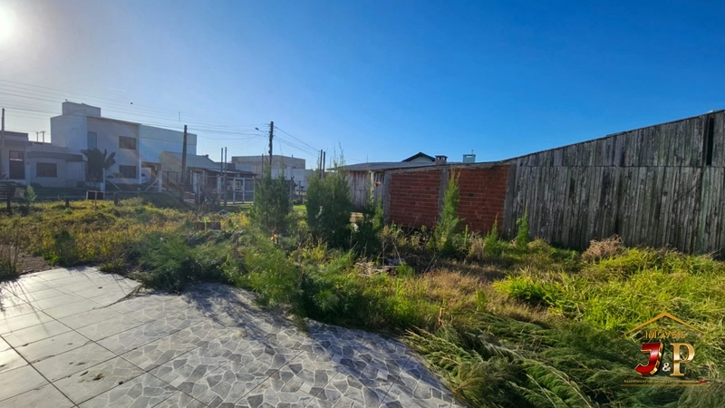 Terreno a 400m do mar com valor imperdível!!!: 4ª foto da galeria de imagens do imóvel