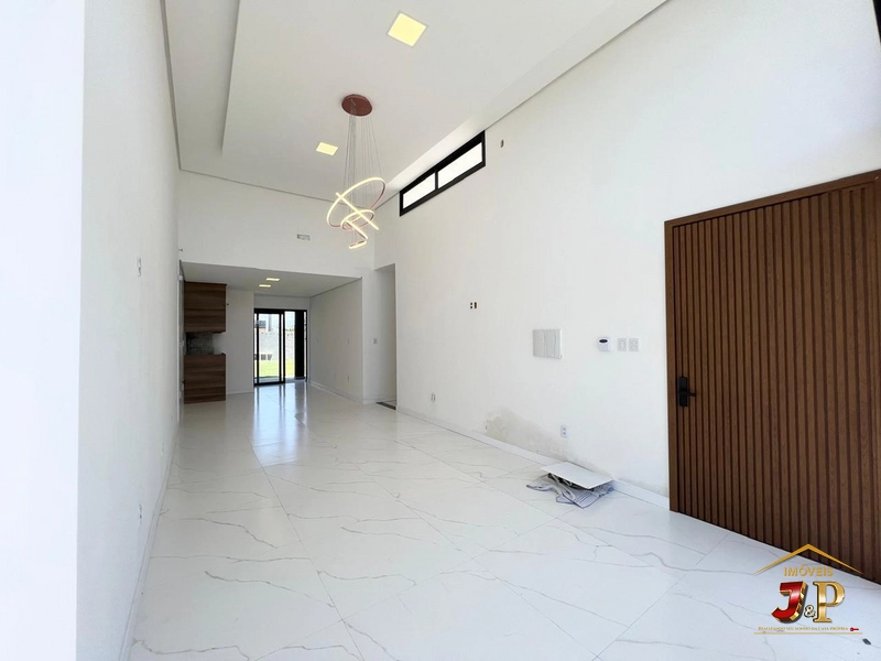 Casa no bairro araçá apenas 450 metros do mar: 3ª foto da galeria de imagens do imóvel