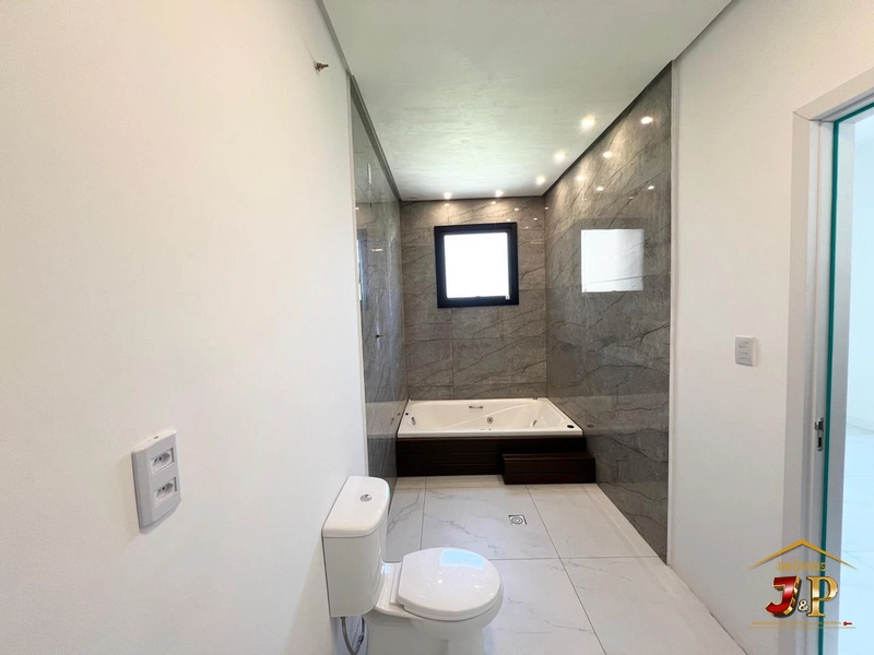 Casa no bairro araçá apenas 450 metros do mar: 12ª foto da galeria de imagens do imóvel
