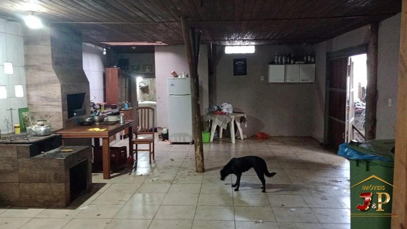 Casa na Zona Nova com 2 dormitórios: 7ª foto da galeria de imagens do imóvel