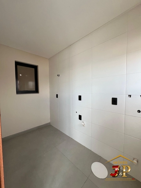 Sobrado bem localizado com 2 suítes: 5ª foto da galeria de imagens do imóvel