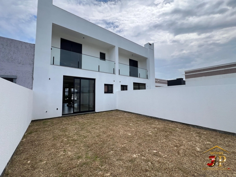 Sobrado bem localizado com 2 suítes: 16ª foto da galeria de imagens do imóvel