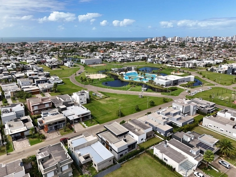 Casa dos seus sonhos no condomínio Dubai Resort: 4ª foto da galeria de imagens do imóvel