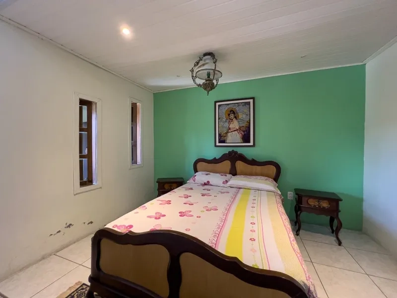 Casa com piscina e 3 dormitórios no bairro Jardim Beira Mar: 9ª foto da galeria de imagens do imóvel