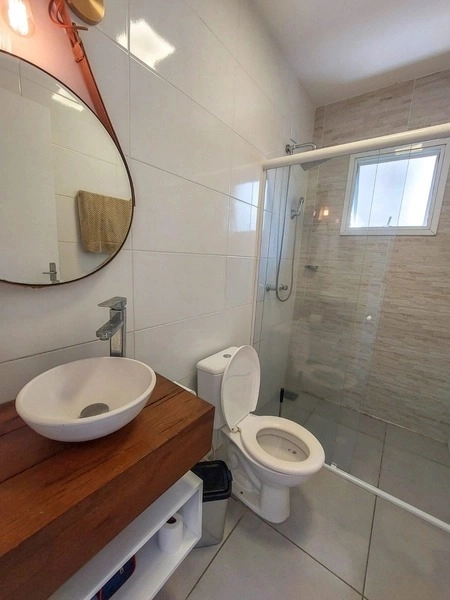 CASA ENCANTADORA COM PISCINA!: 7ª foto da galeria de imagens do imóvel