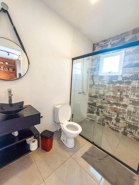 CASA ENCANTADORA COM PISCINA!: 22ª foto da galeria de imagens do imóvel