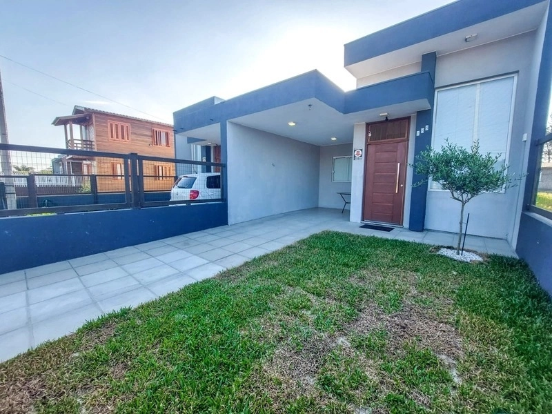 CASA ENCANTADORA COM PISCINA!: 9ª foto da galeria de imagens do imóvel