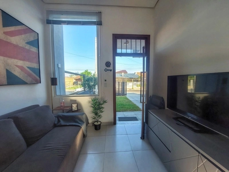 CASA ENCANTADORA COM PISCINA!: 10ª foto da galeria de imagens do imóvel