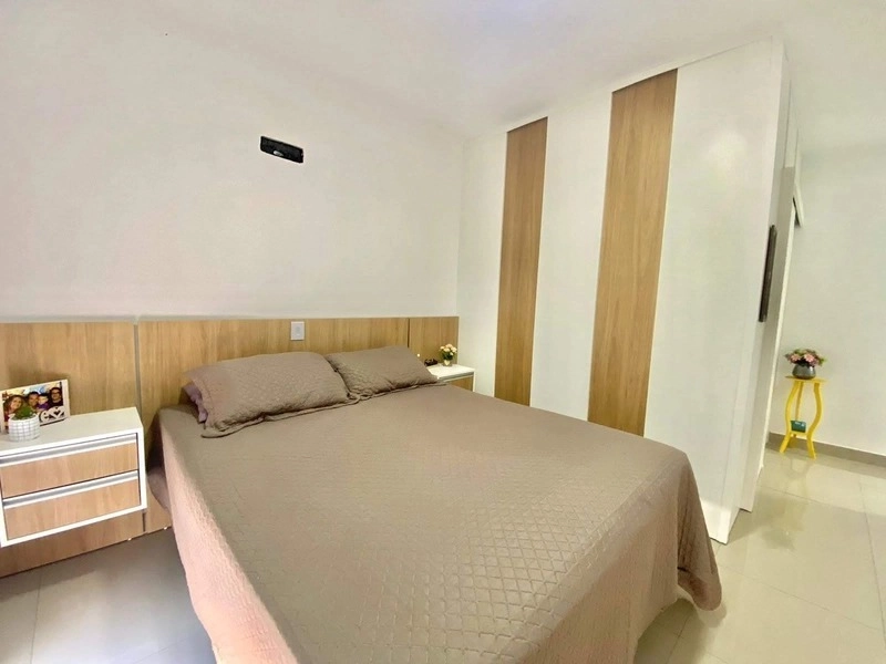 Casa 4 dormitórios com piscina no bairro zona norte: 17ª foto da galeria de imagens do imóvel