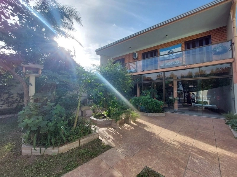 EXCELENTE SOBRADO- EM ÓTIMA LOCALIZAÇÃO PRÓXIMO AO MAR!!!: 1ª foto da galeria de imagens do imóvel