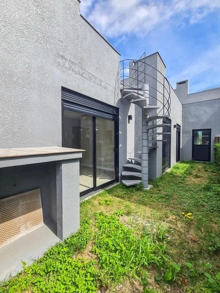 Casa estilo condomínio com 3 dormitórios: 9ª foto da galeria de imagens do imóvel