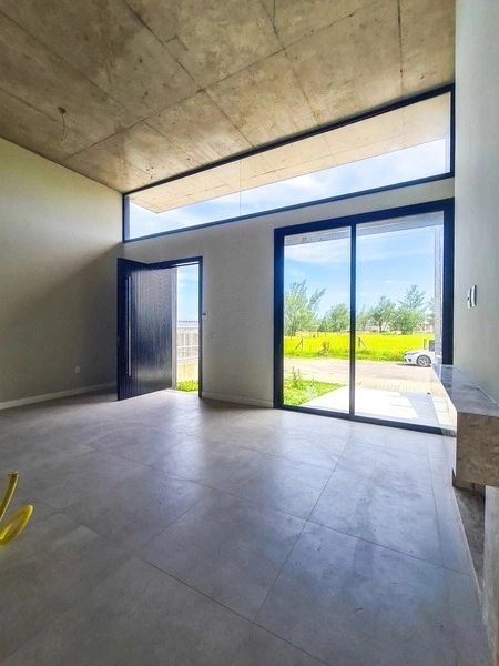 Casa estilo condomínio com 3 dormitórios: 5ª foto da galeria de imagens do imóvel
