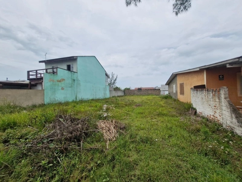 Terreno à Venda em Localização Privilegiada – 412,50m² com Infraestrut: 4ª foto da galeria de imagens do imóvel