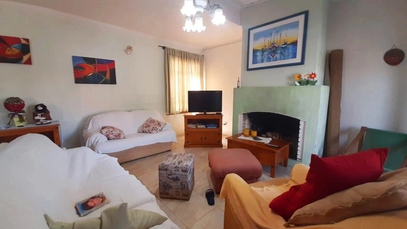 Ótima casa 1 quadra do mar 3 dormitórios + dependência - ampla: 16ª foto da galeria de imagens do imóvel