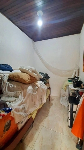 Ótima casa 1 quadra do mar 3 dormitórios + dependência - ampla: 8ª foto da galeria de imagens do imóvel