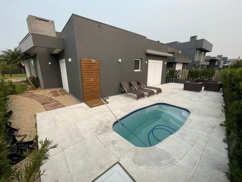Casa com 3 suítes e piscina no condomínio Ihas Resort: 18ª foto da galeria de imagens do imóvel