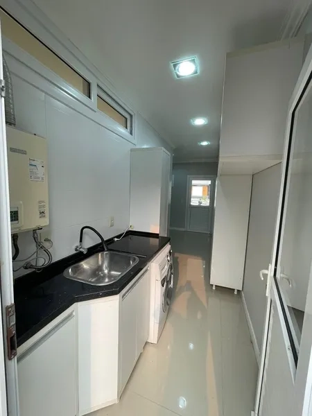 Casa com 3 suítes e piscina no condomínio Ihas Resort: 4ª foto da galeria de imagens do imóvel