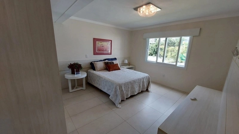 Casa com 4 dormitórios e piscina no condomínio Dubai: 11ª foto da galeria de imagens do imóvel