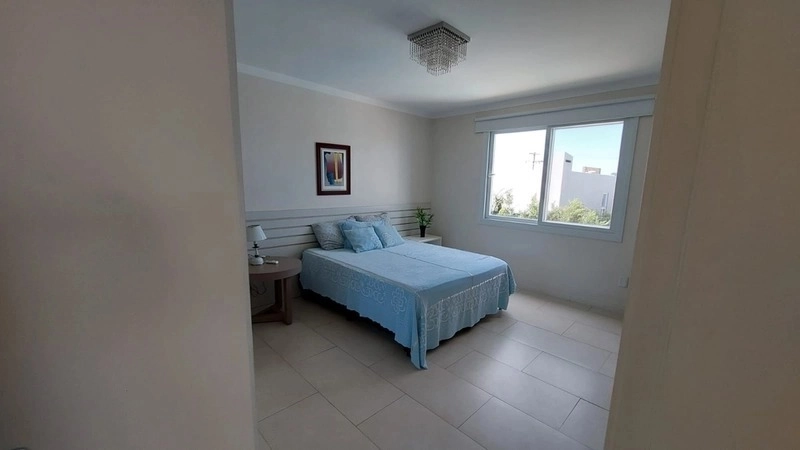 Casa com 4 dormitórios e piscina no condomínio Dubai: 12ª foto da galeria de imagens do imóvel