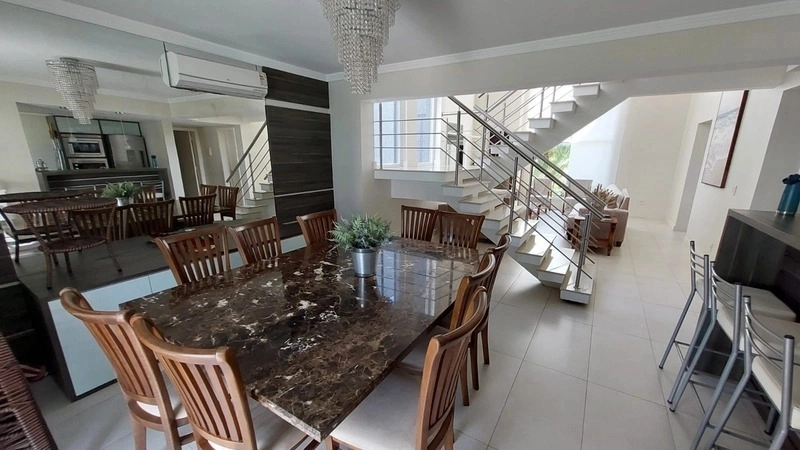 Casa com 4 dormitórios e piscina no condomínio Dubai: 15ª foto da galeria de imagens do imóvel