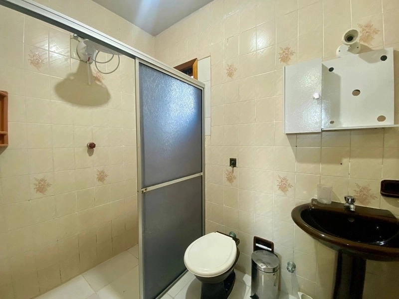 Casa com 3 dormitórios a 2 quadras do mar: 8ª foto da galeria de imagens do imóvel