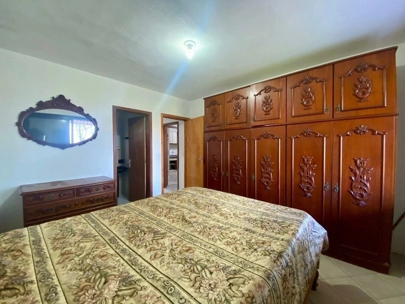 Casa com 3 dormitórios a 2 quadras do mar: 1ª foto da galeria de imagens do imóvel