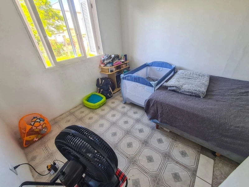 Casa de esquina no bairro Araça: 9ª foto da galeria de imagens do imóvel