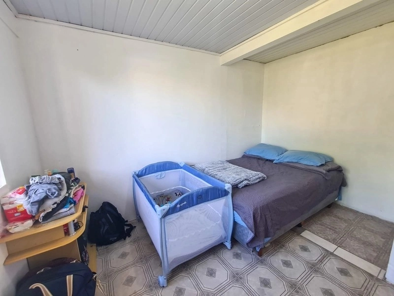 Casa de esquina no bairro Araça: 6ª foto da galeria de imagens do imóvel