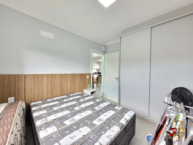 Casa com 2 dormitórios a alguns passos do mar: 13ª foto da galeria de imagens do imóvel