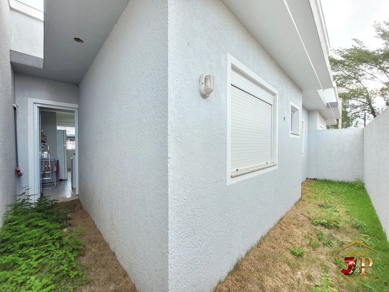 Casa com 2 dormitórios a alguns passos do mar: 10ª foto da galeria de imagens do imóvel