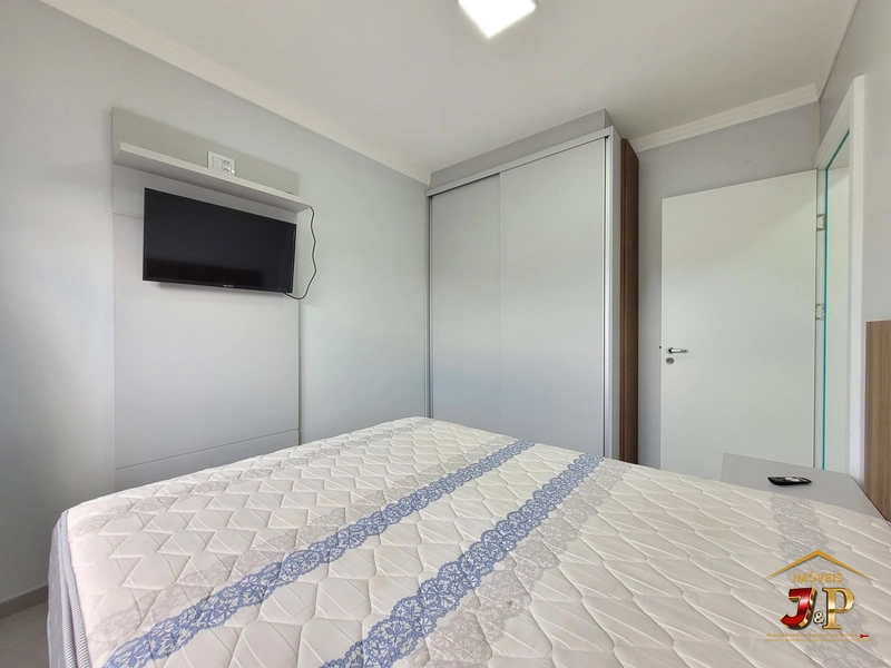 Casa com 2 dormitórios a alguns passos do mar: 5ª foto da galeria de imagens do imóvel