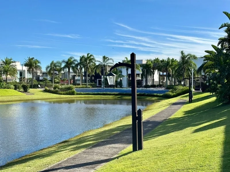 CAPÃO ILHAS RESORT CASA BEIRA LAGO À VENDA: 21ª foto da galeria de imagens do imóvel